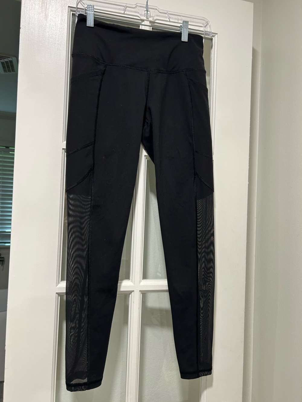 Victoria's Secret Small Sport Active Black Mesh-Panel High-Waist Leggings